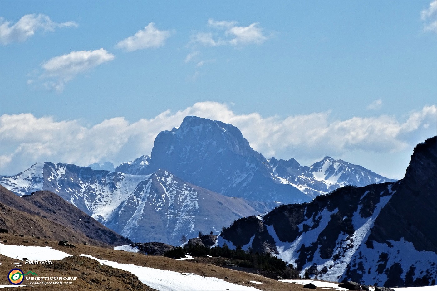 49 Sul Sentiero dei Roccoli vista in Presolana (maxi zoom).JPG